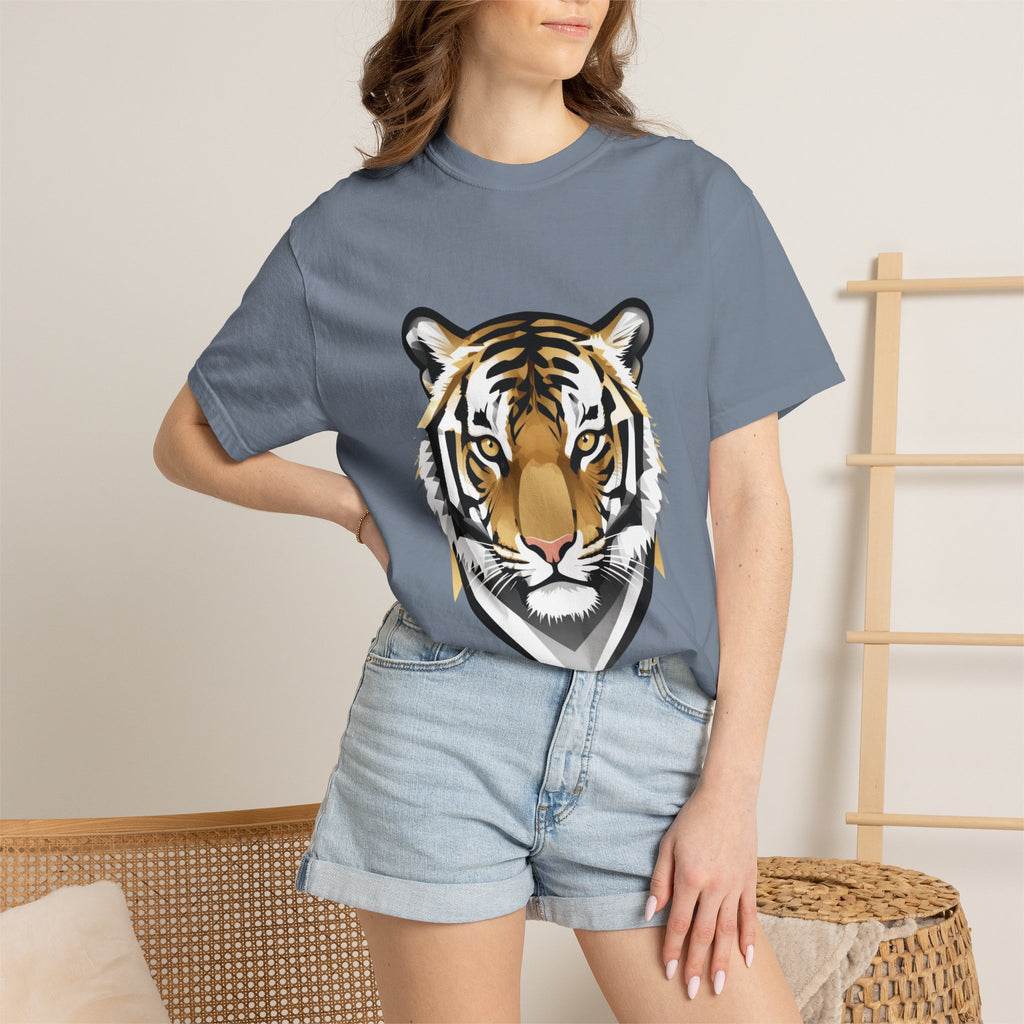 Tiger Head Graphic T-Shirt — Bold Wildlife Tee for Men & Women