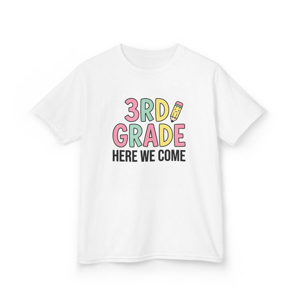 3rd Grade Here We Come Kids T‑Shirt — Back to School Cute Pencil Design