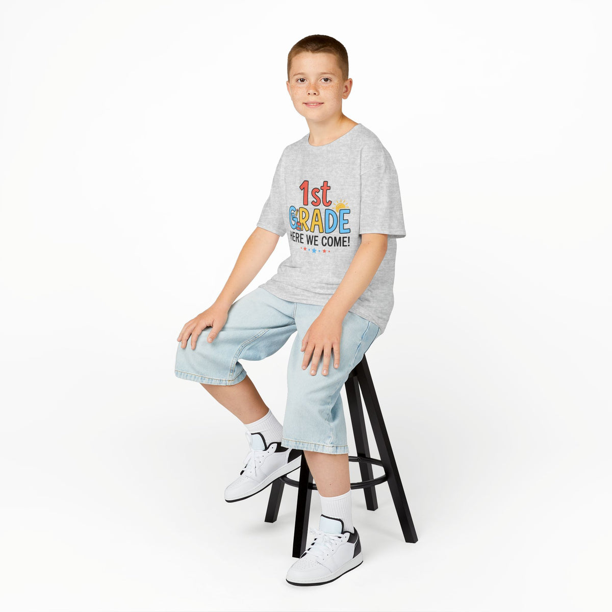 1st Grade Here We Come Kids T-Shirt — Back to School Shirt for Boys & Girls