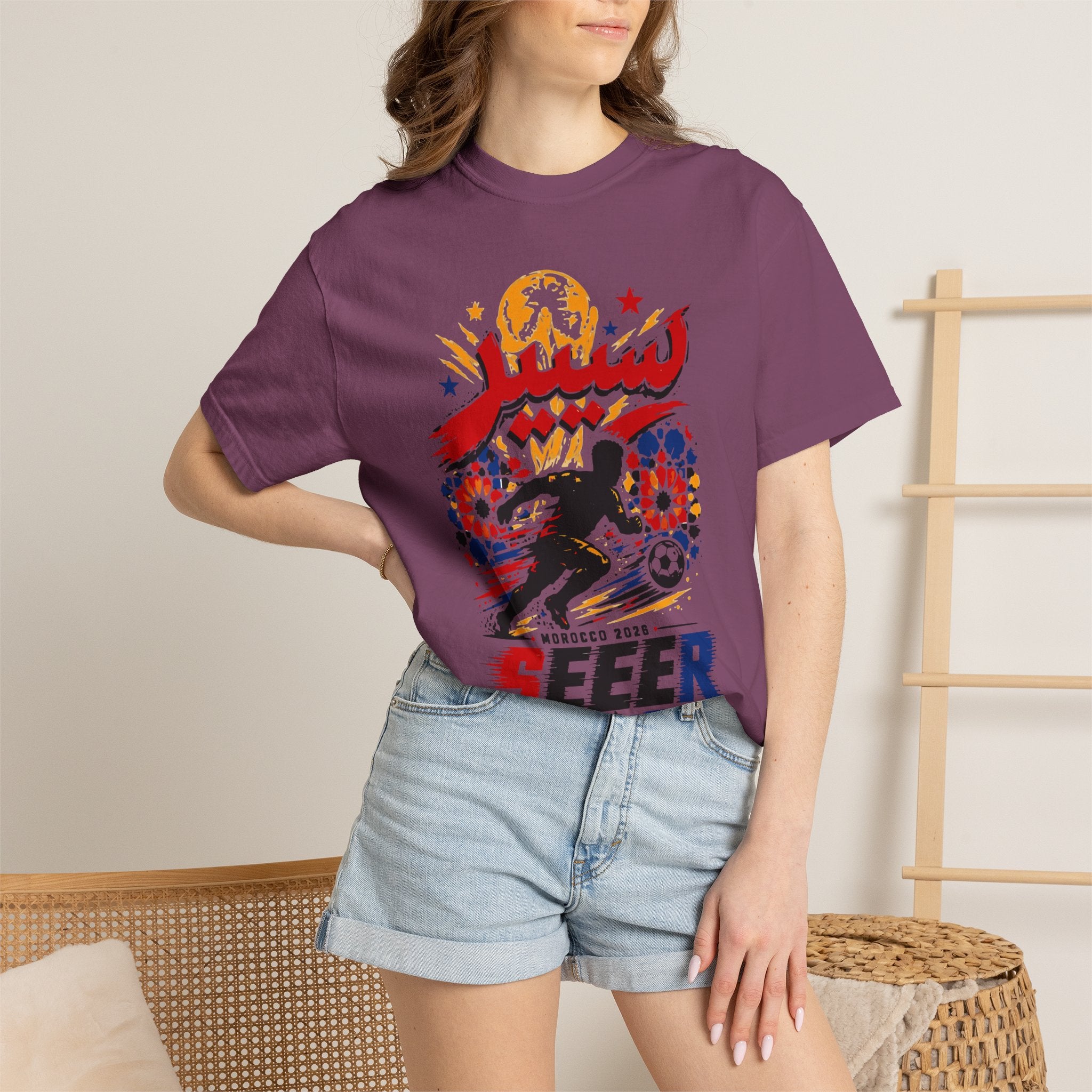 Seeer Soccer Vintage Graphic T-Shirt
