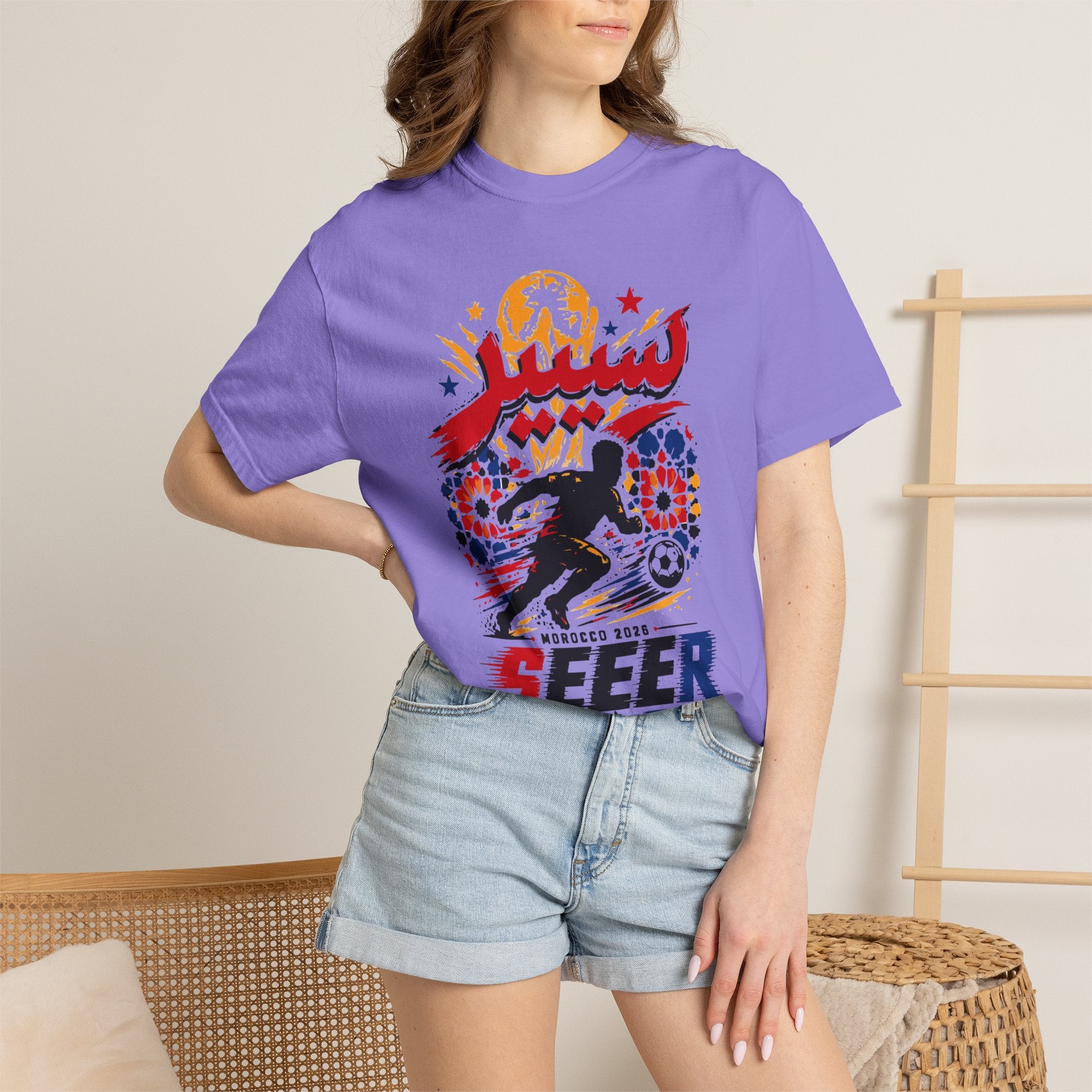Seeer Soccer Vintage Graphic T-Shirt