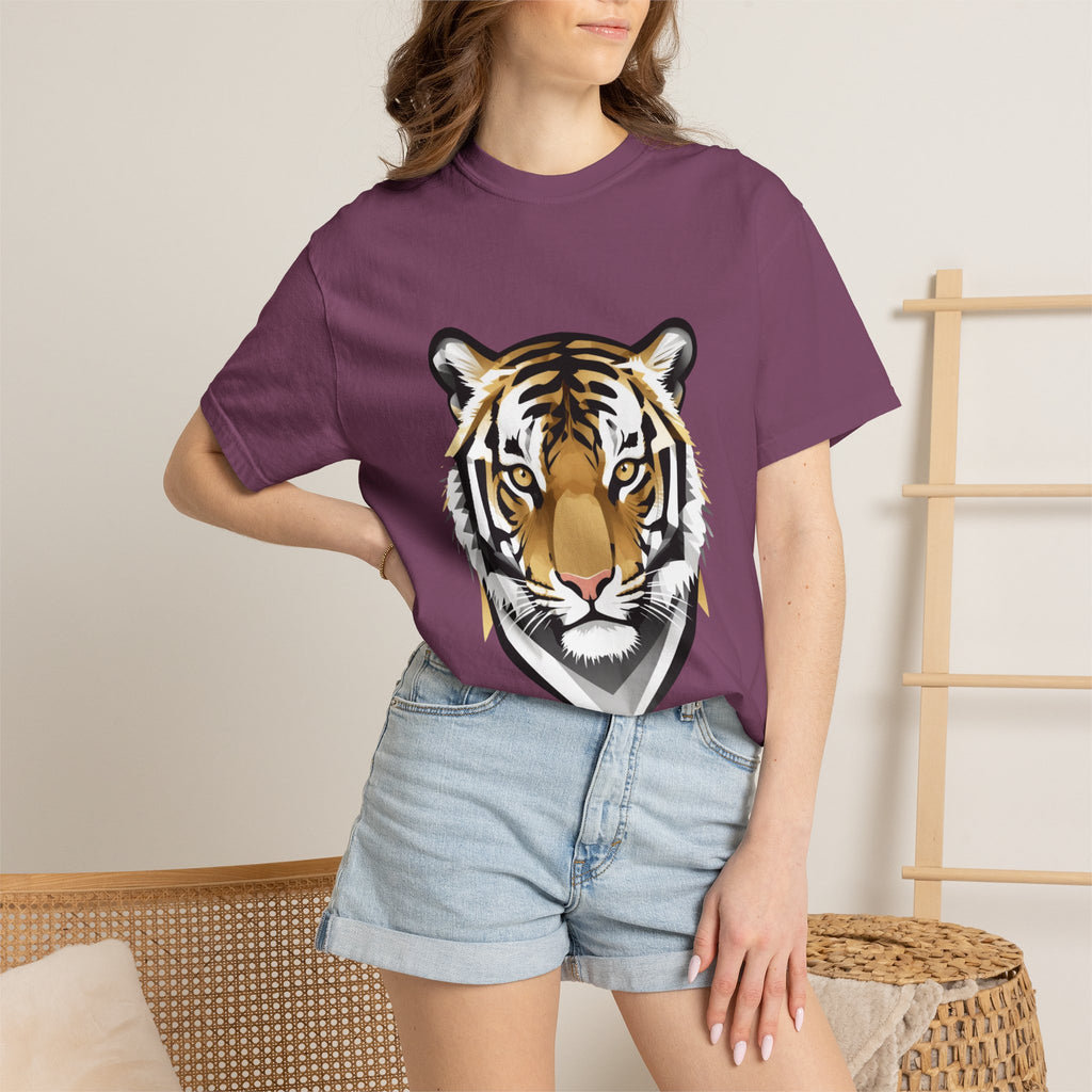Tiger Head Graphic T-Shirt — Bold Wildlife Tee for Men & Women