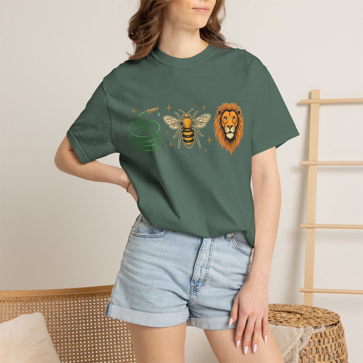 Coil Bee Lion Tee